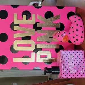 Vintage VS PINK Display Set